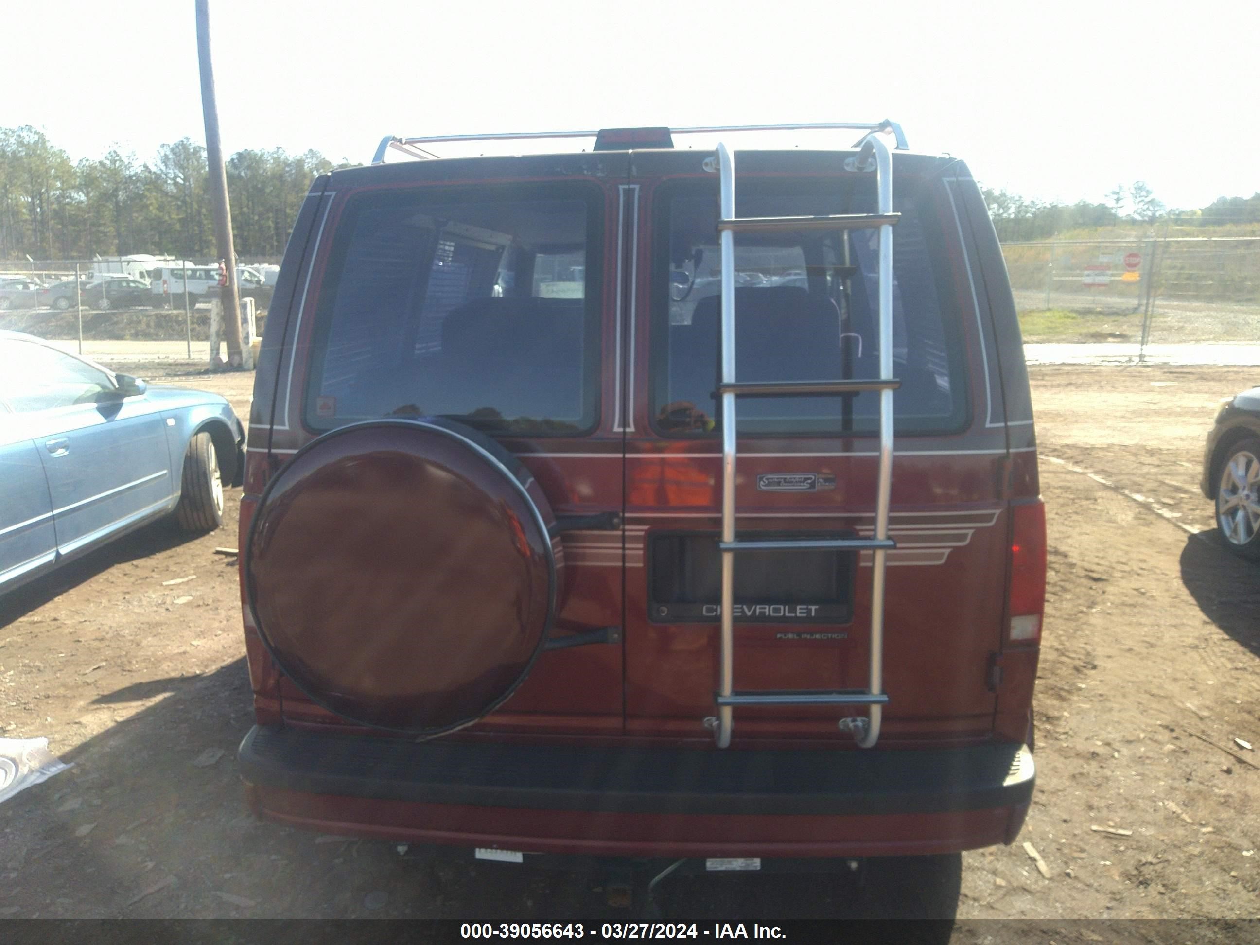 Photo 15 VIN: 1GBDM15Z7KB215227 - CHEVROLET ASTRO 