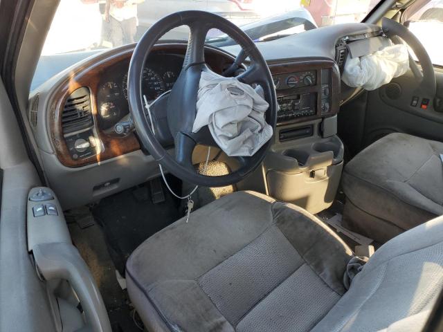 Photo 7 VIN: 1GBDM19W2XB118959 - CHEVROLET ASTRO 