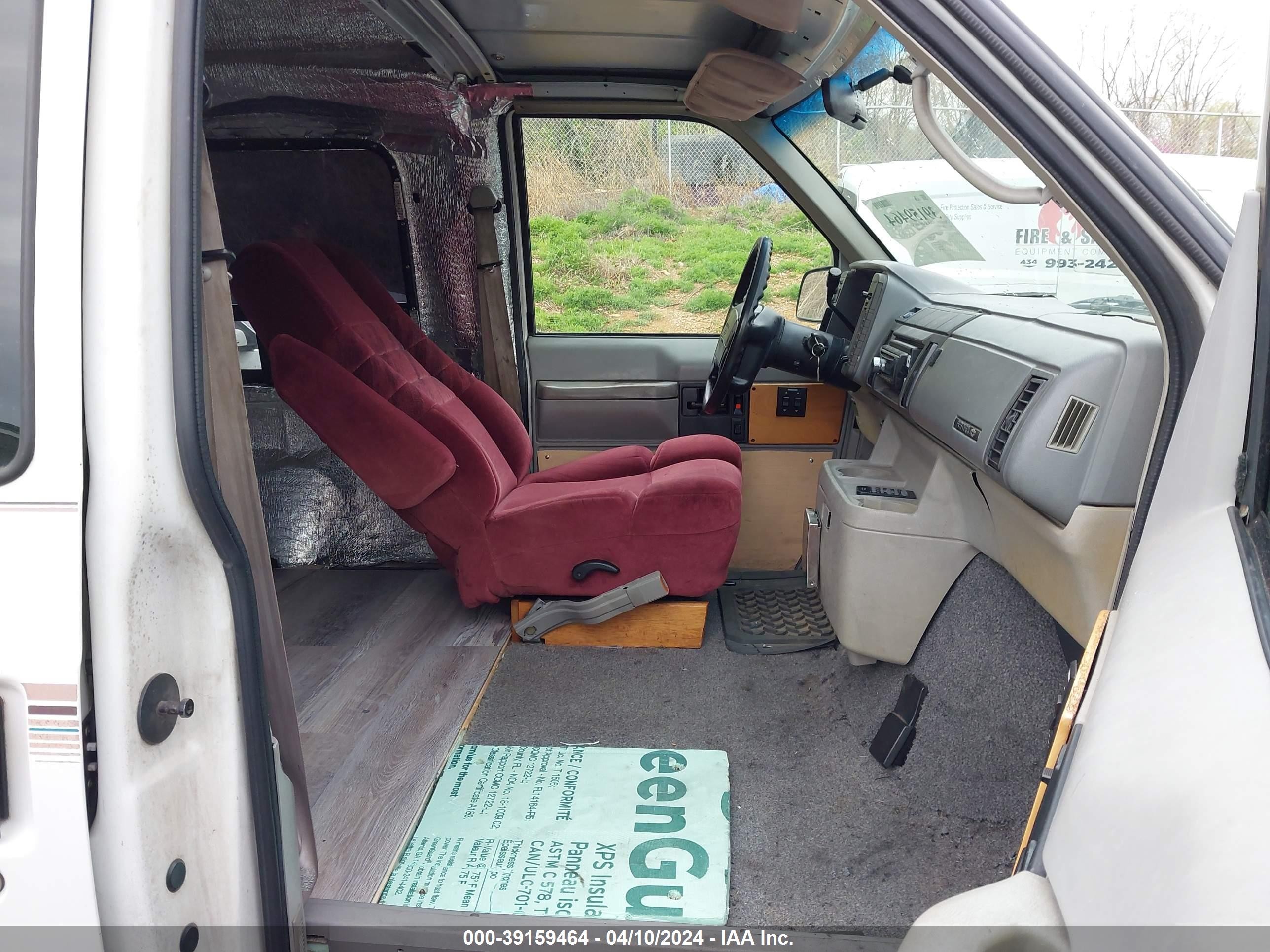 Photo 4 VIN: 1GBDM19W4SB148229 - CHEVROLET ASTRO 