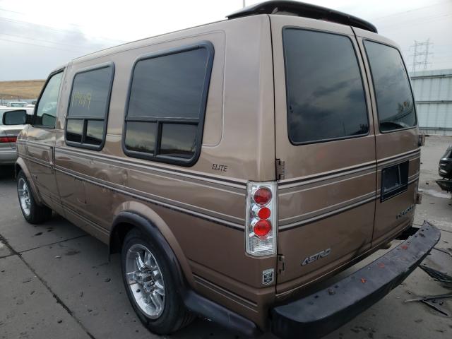 Photo 2 VIN: 1GBDM19W5WB198451 - CHEVROLET ASTRO 