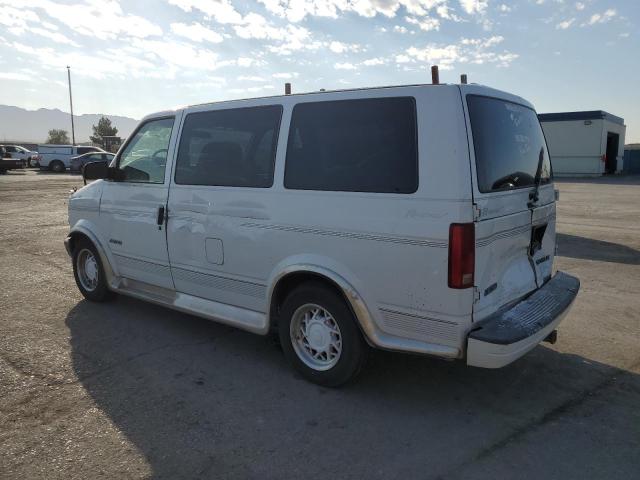 Photo 1 VIN: 1GBDM19W8YB142121 - CHEVROLET ASTRO 