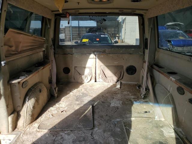 Photo 9 VIN: 1GBDM19W8YB142121 - CHEVROLET ASTRO 