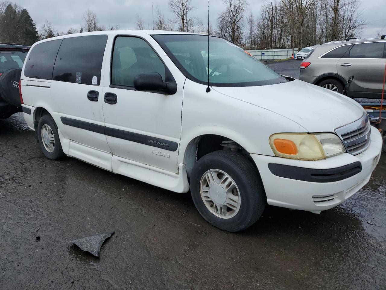 Photo 3 VIN: 1GBDX23E43D257969 - CHEVROLET VENTURE 