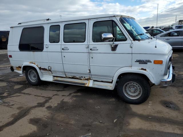 Photo 3 VIN: 1GBEG25K0SF111739 - CHEVROLET VAN 