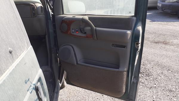 Photo 19 VIN: 1GBEL19W5XB152336 - CHEVROLET ASTRO 