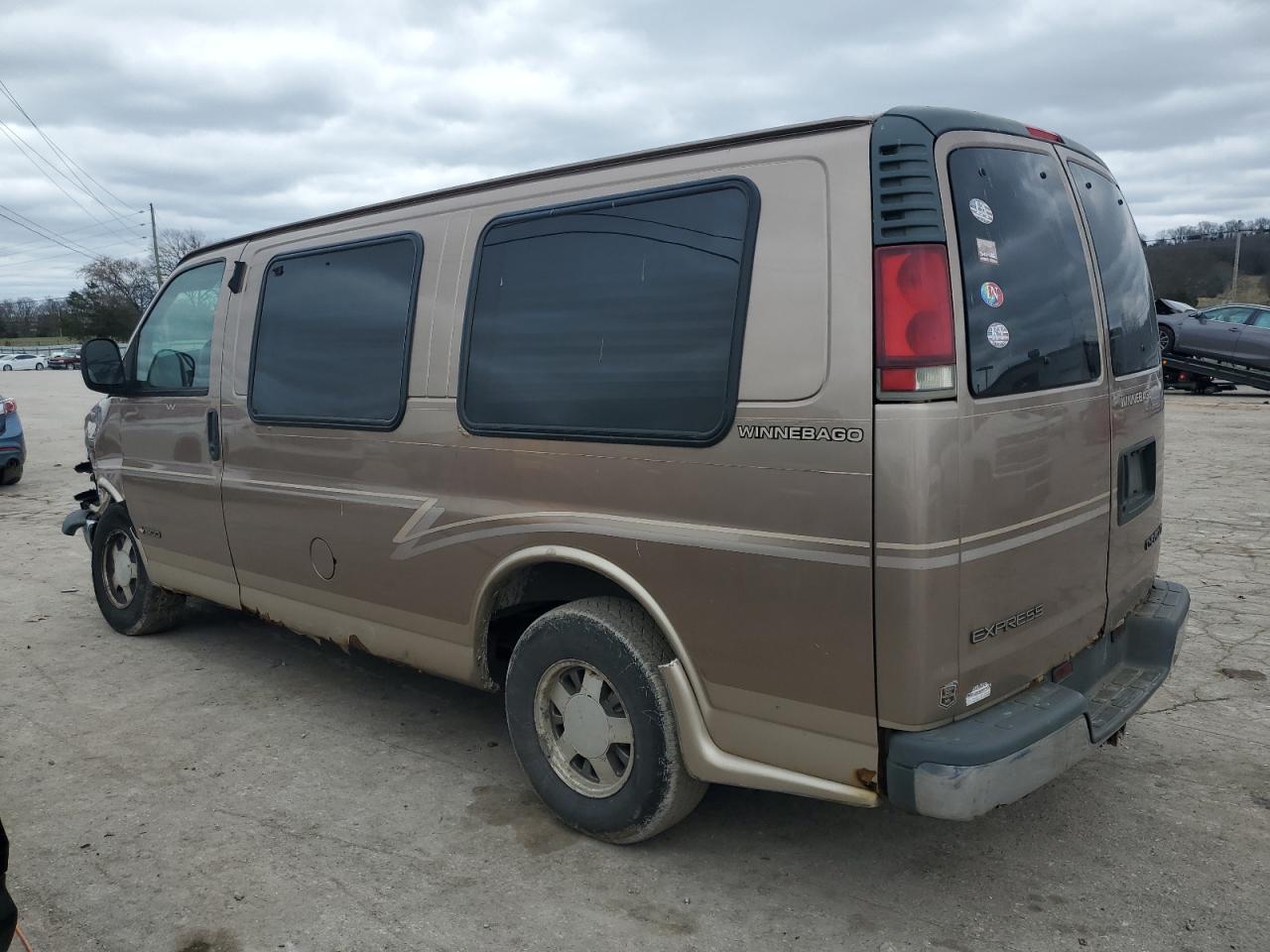 Photo 1 VIN: 1GBFG15R7X1064340 - CHEVROLET EXPRESS 