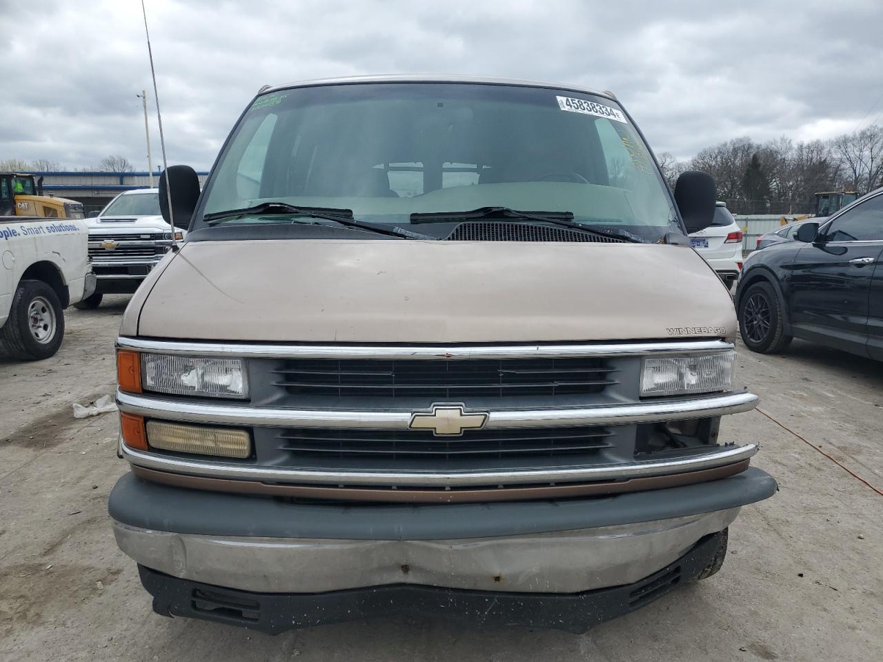 Photo 4 VIN: 1GBFG15R7X1064340 - CHEVROLET EXPRESS 