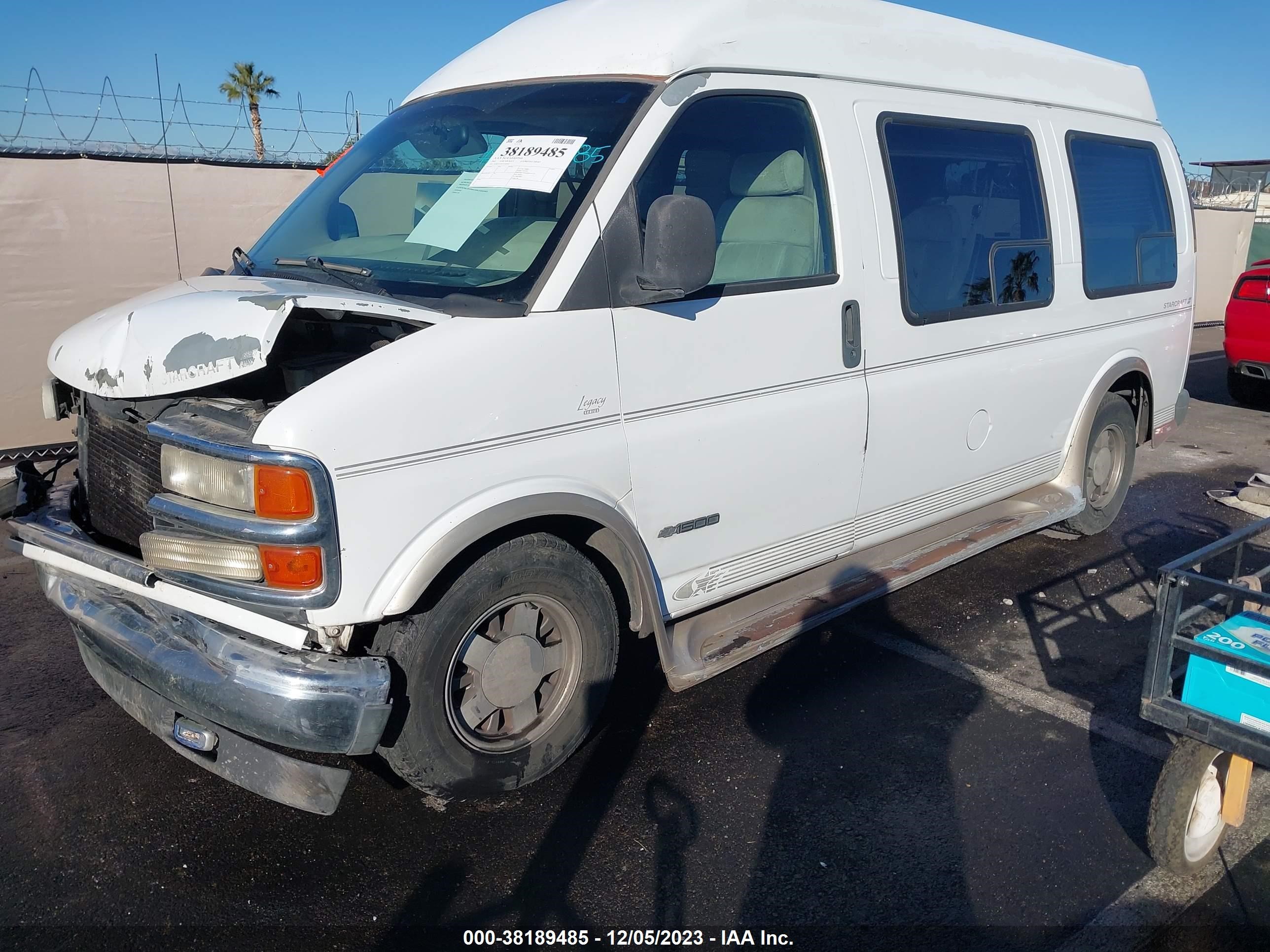 Photo 1 VIN: 1GBFG15R911109592 - CHEVROLET EXPRESS 