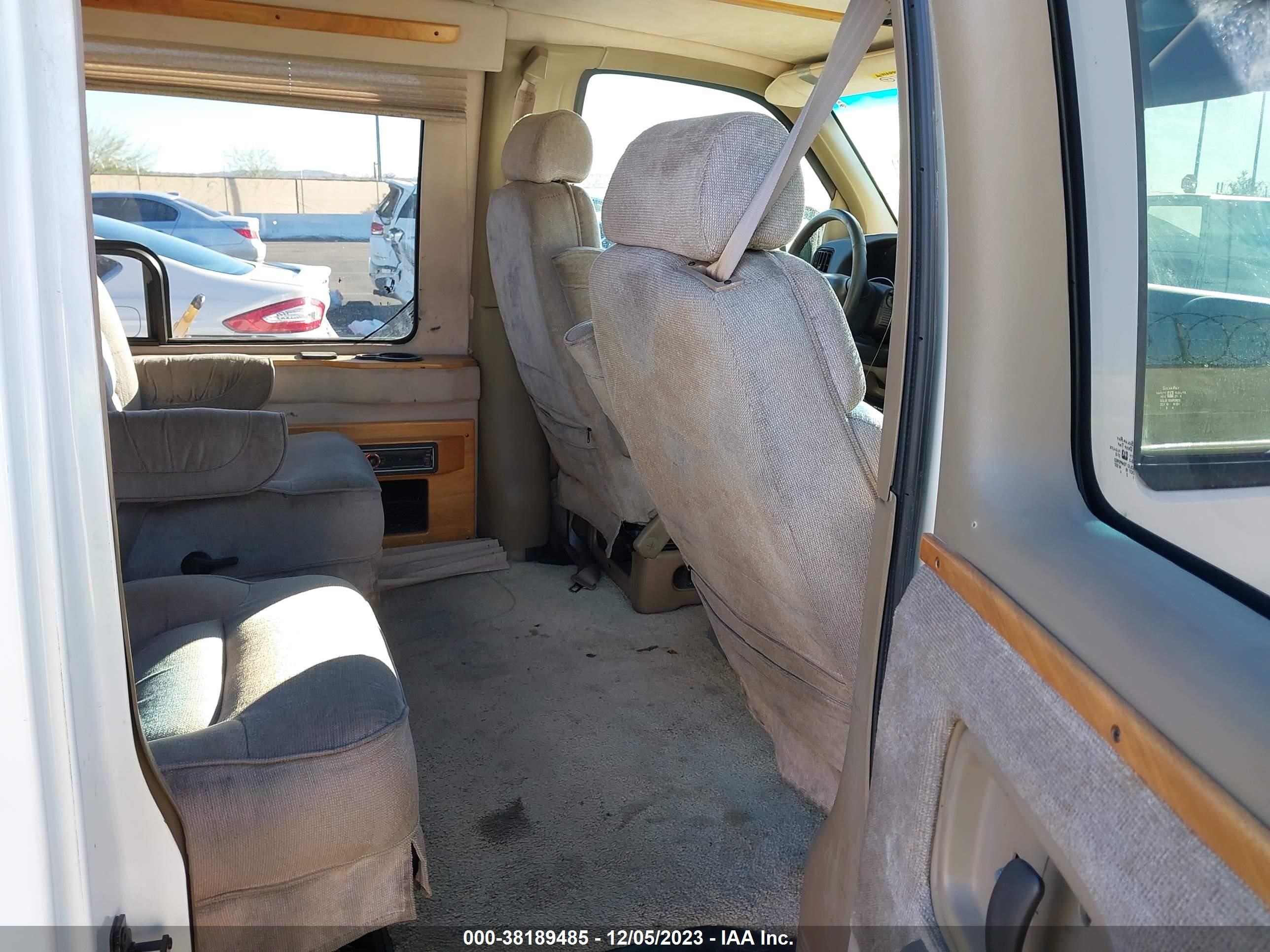 Photo 7 VIN: 1GBFG15R911109592 - CHEVROLET EXPRESS 