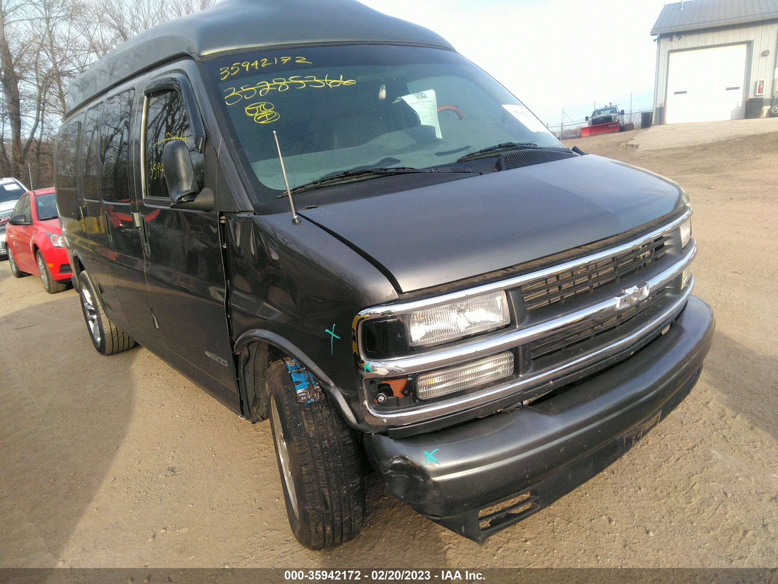 Photo 5 VIN: 1GBFG15RXY1118120 - CHEVROLET EXPRESS 