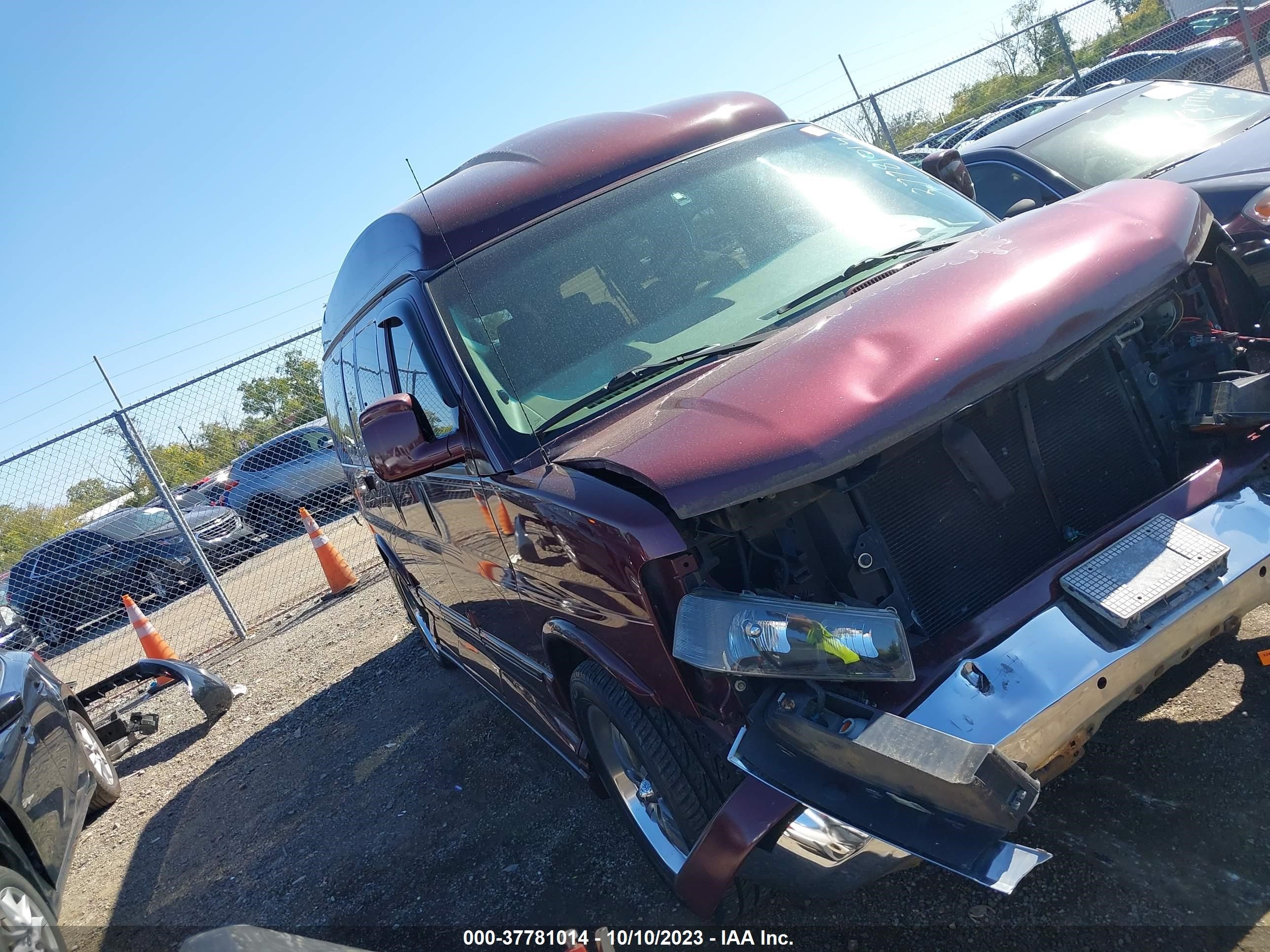 Photo 0 VIN: 1GBFG15T141233890 - CHEVROLET EXPRESS 