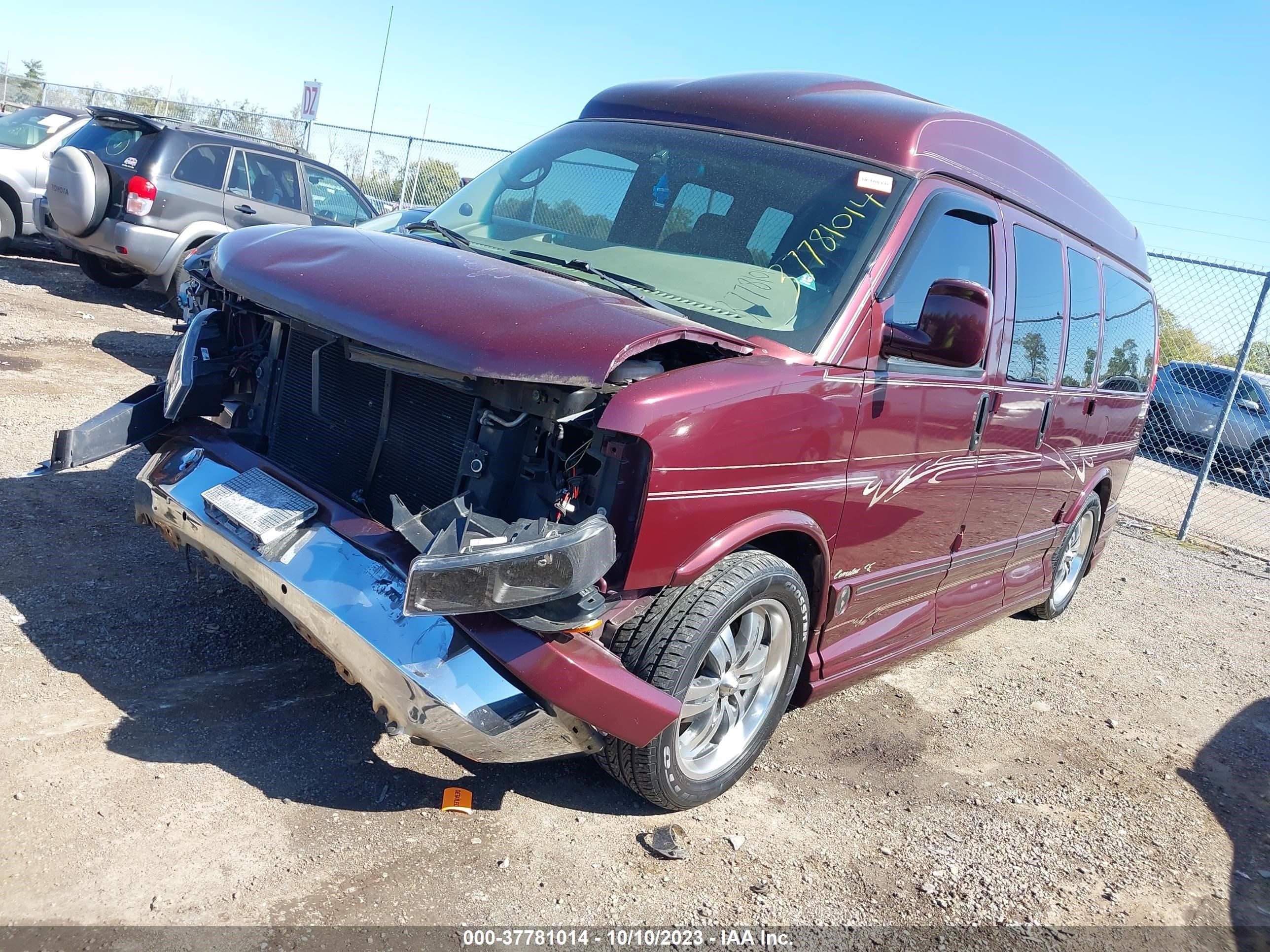 Photo 1 VIN: 1GBFG15T141233890 - CHEVROLET EXPRESS 