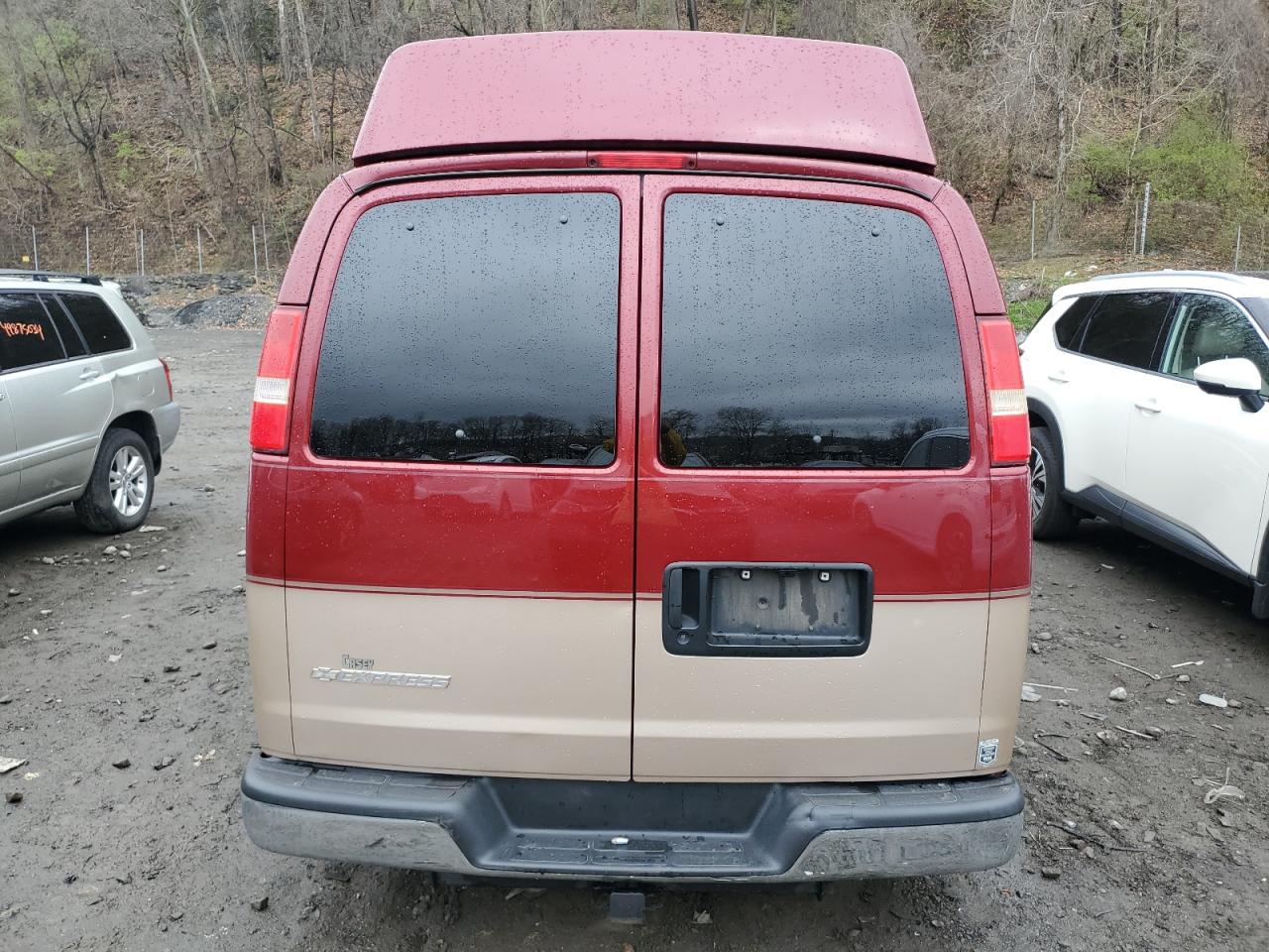 Photo 5 VIN: 1GBFG15T171151369 - CHEVROLET EXPRESS 