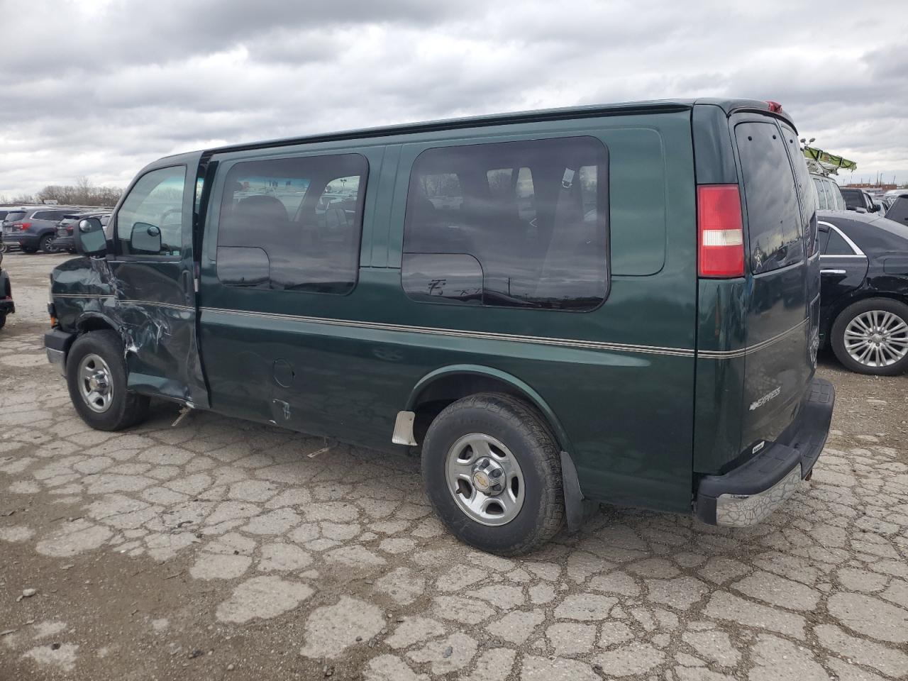 Photo 1 VIN: 1GBFG15X941189804 - CHEVROLET EXPRESS 