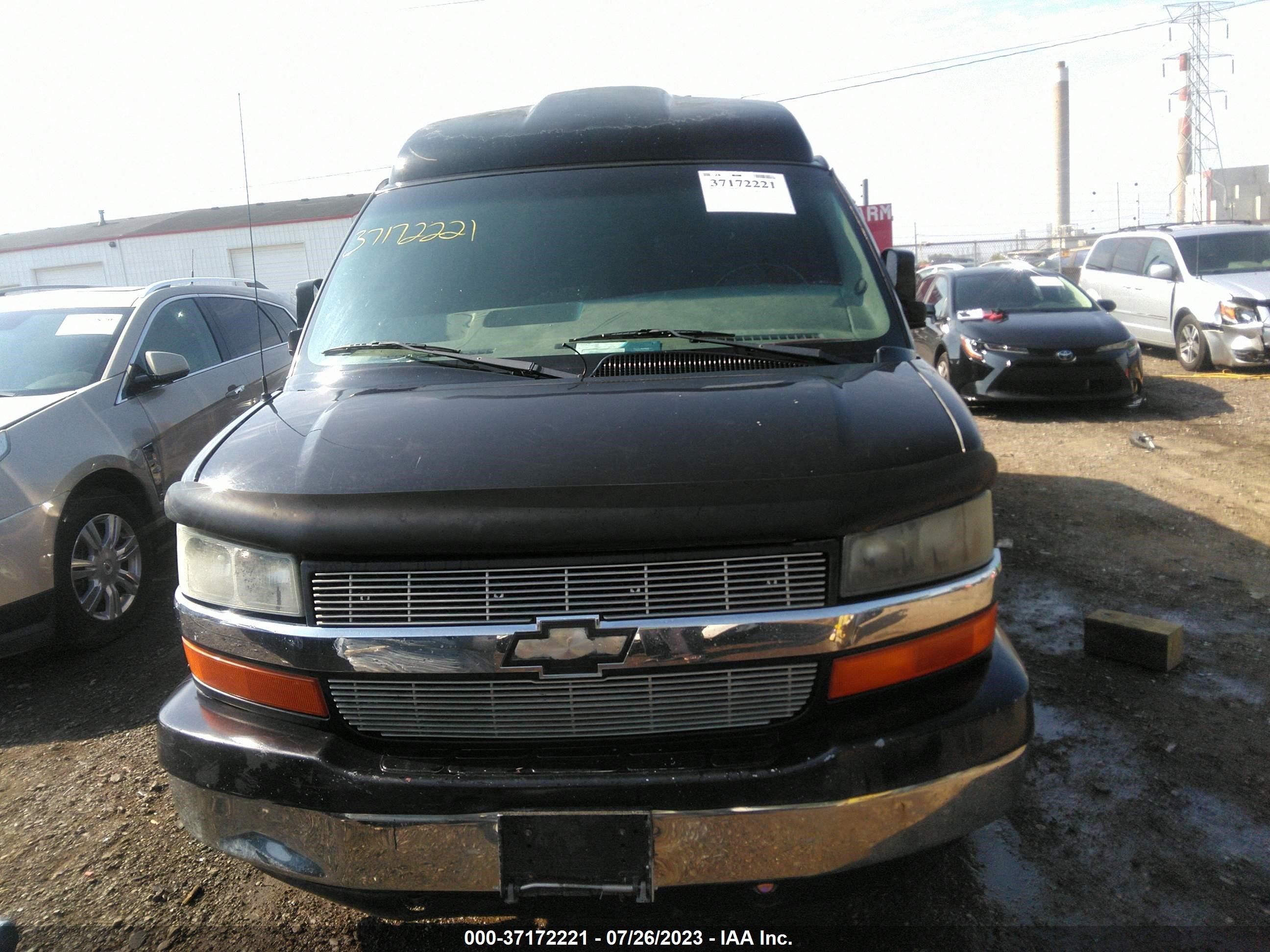 Photo 11 VIN: 1GBFH15TX51175387 - CHEVROLET EXPRESS 