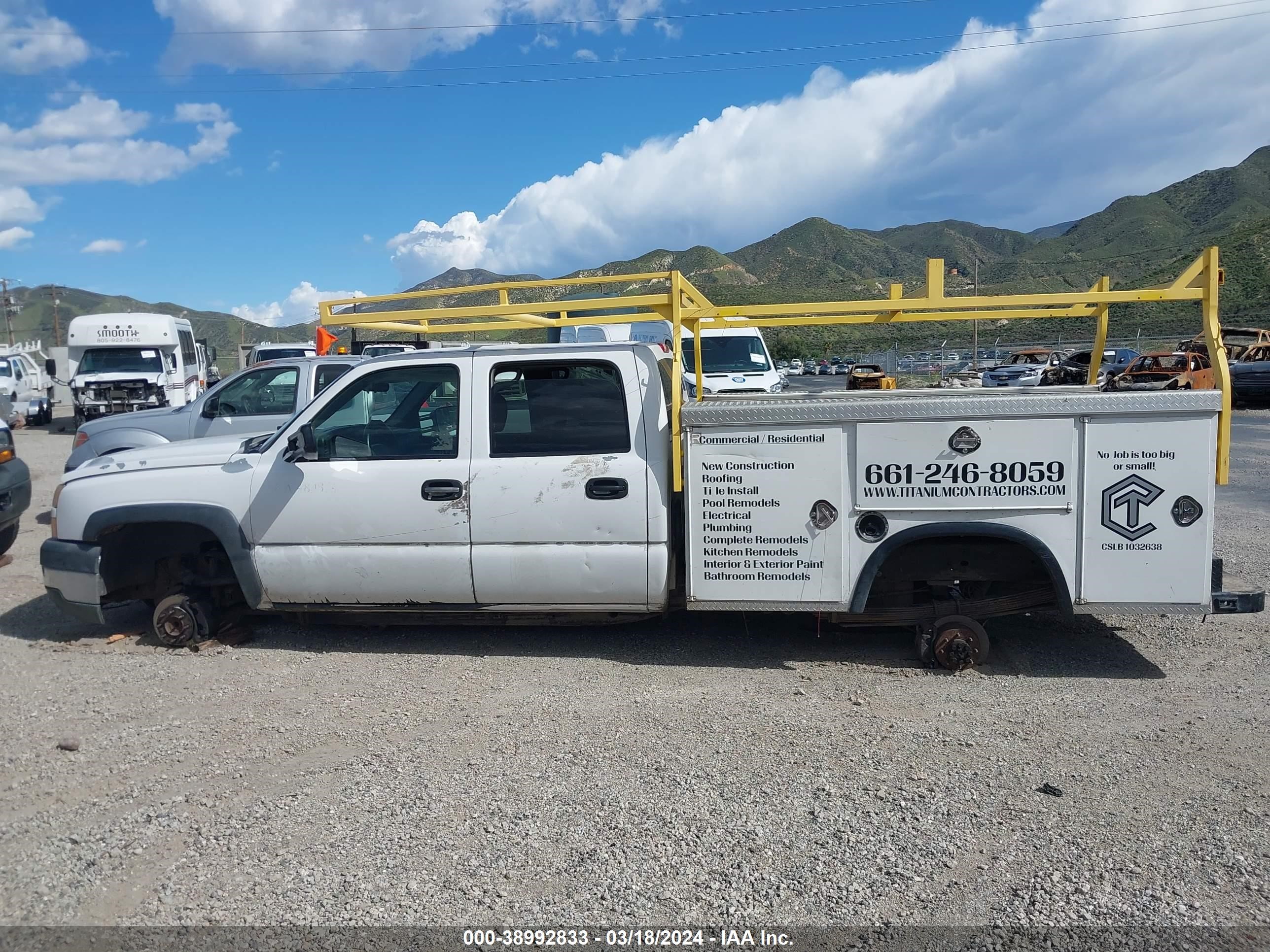 Photo 12 VIN: 1GBHC23U36F203740 - CHEVROLET SILVERADO 