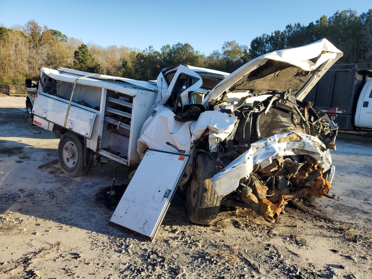 Photo 4 VIN: 1GBHC24U36E258595 - CHEVROLET SILVERADO 