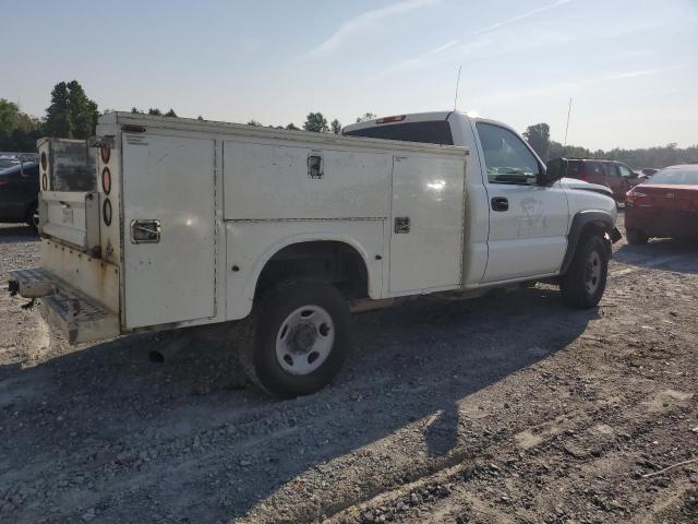 Photo 2 VIN: 1GBHC24U96E250906 - CHEVROLET SILVERADO 