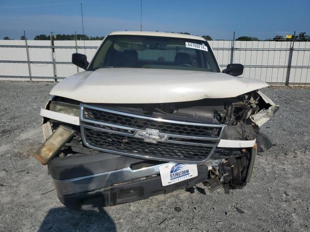 Photo 4 VIN: 1GBHC24U96E250906 - CHEVROLET SILVERADO 