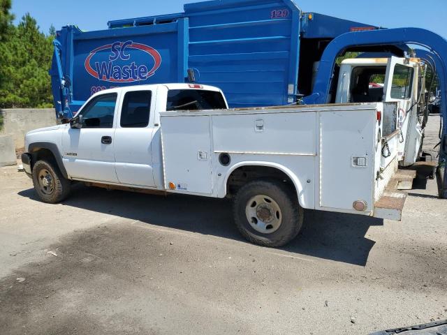 Photo 1 VIN: 1GBHC29U63E168748 - CHEVROLET SILVERADO 