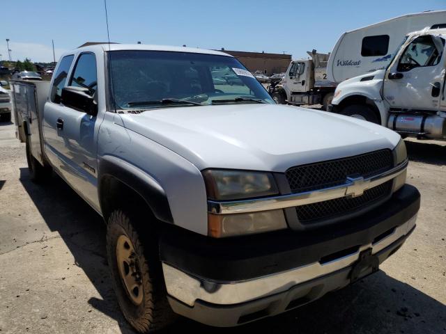 Photo 3 VIN: 1GBHC29U63E168748 - CHEVROLET SILVERADO 