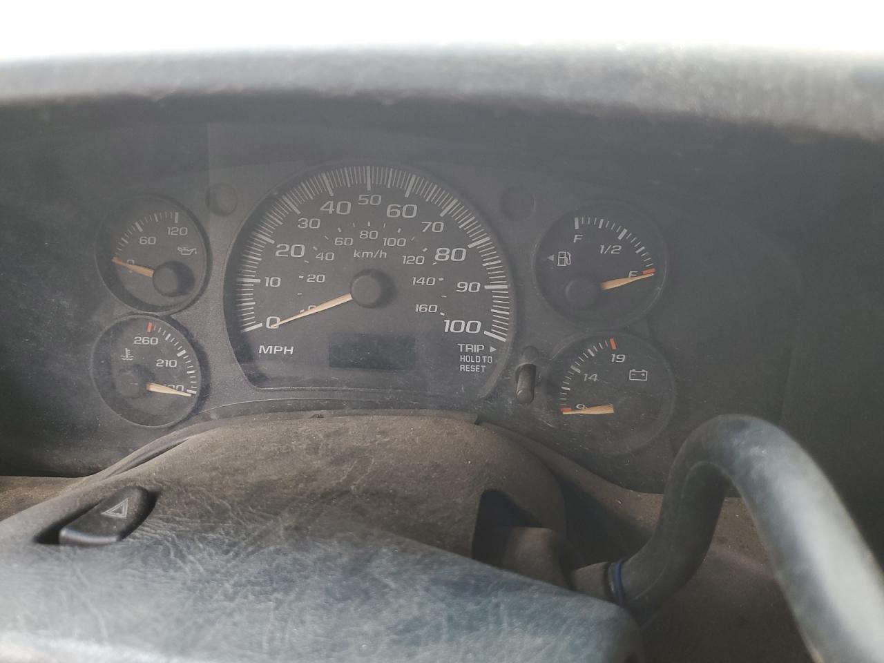 Photo 8 VIN: 1GBHG312461171230 - CHEVROLET EXPRESS 