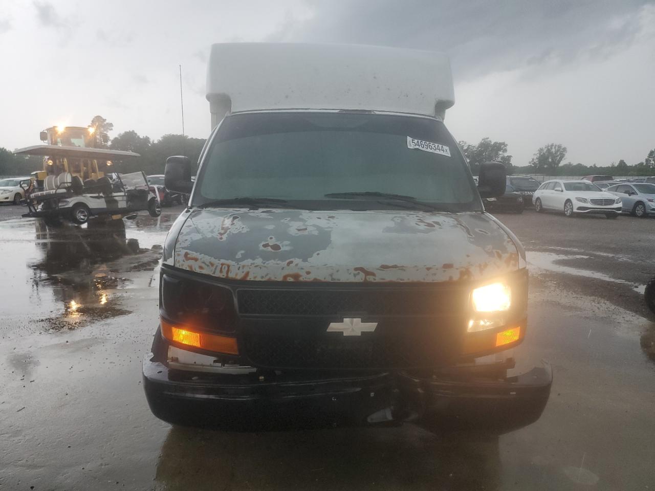 Photo 4 VIN: 1GBHG31K491102493 - CHEVROLET EXPRESS 