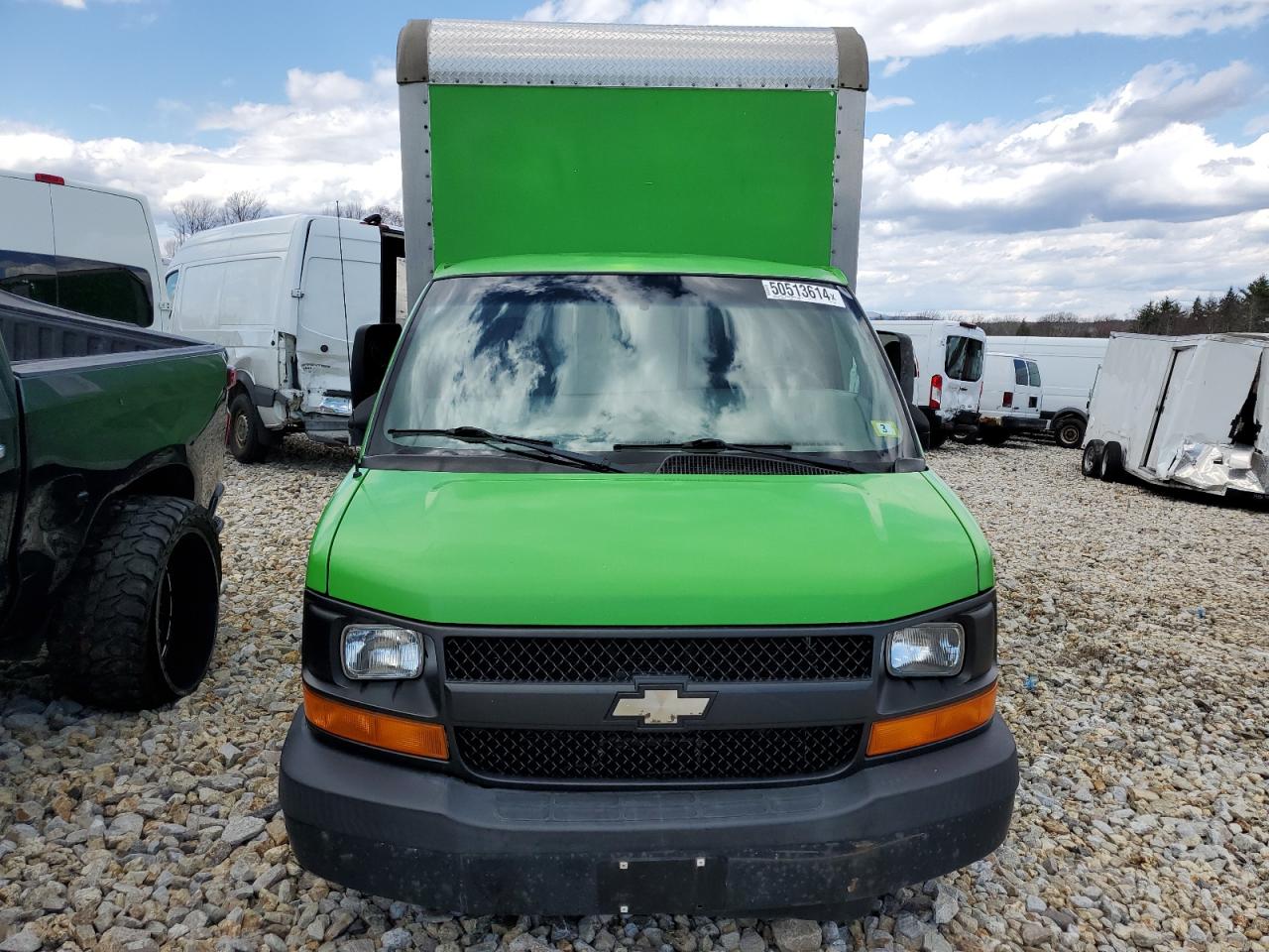 Photo 4 VIN: 1GBHG31K781149452 - CHEVROLET EXPRESS 