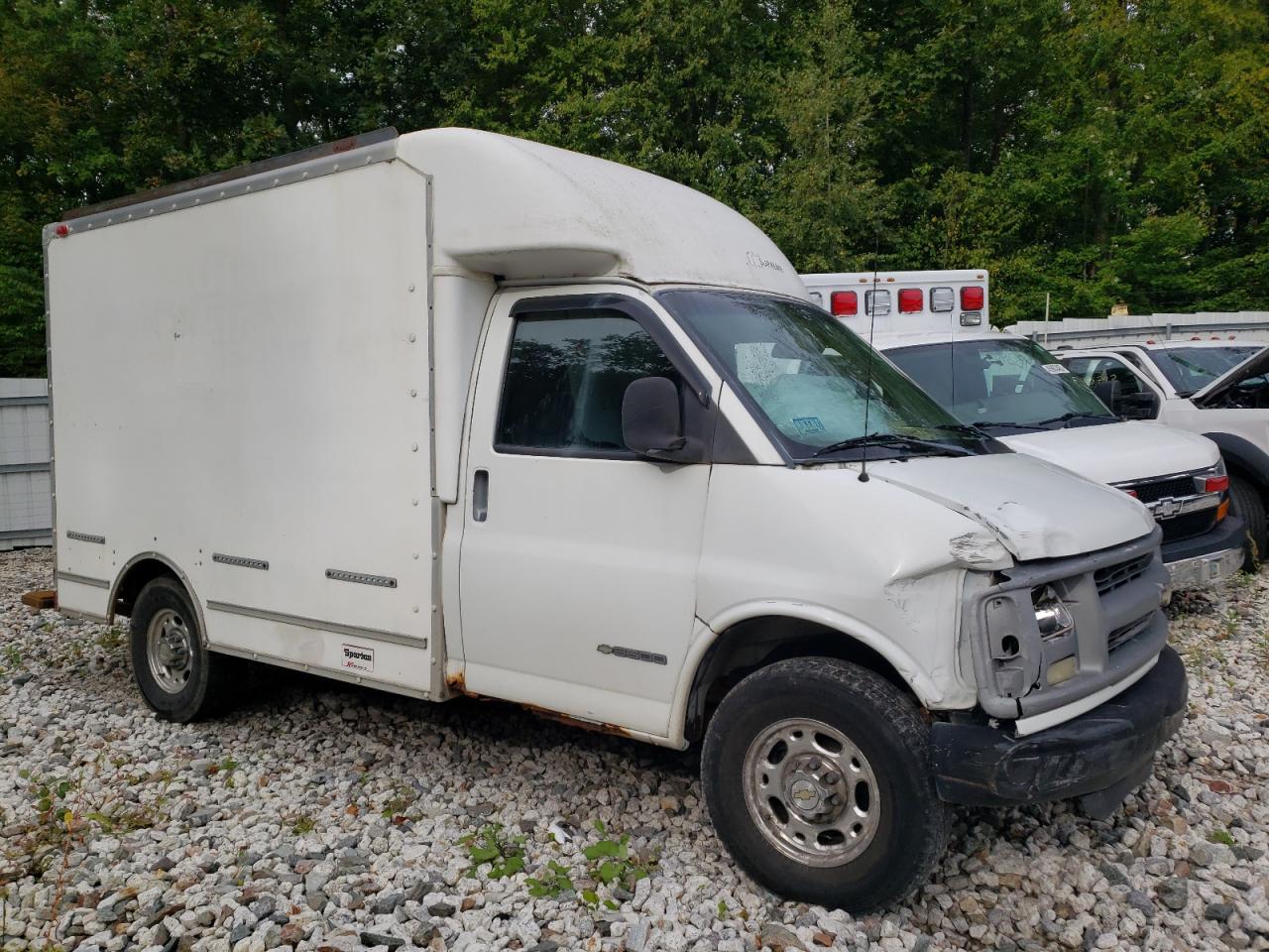 Photo 3 VIN: 1GBHG31R111198164 - CHEVROLET EXPRESS 