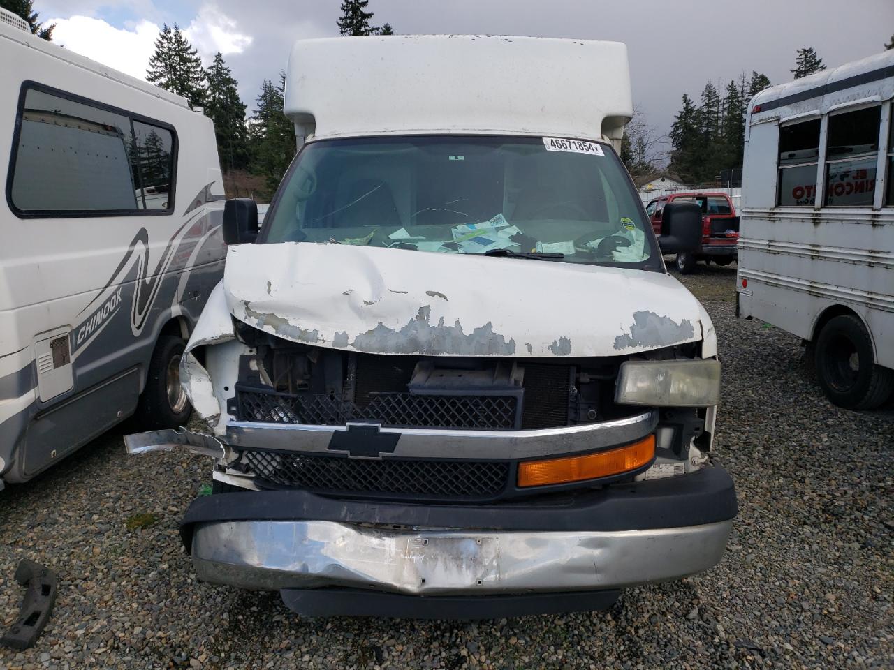 Photo 4 VIN: 1GBHG31U051105015 - CHEVROLET EXPRESS 