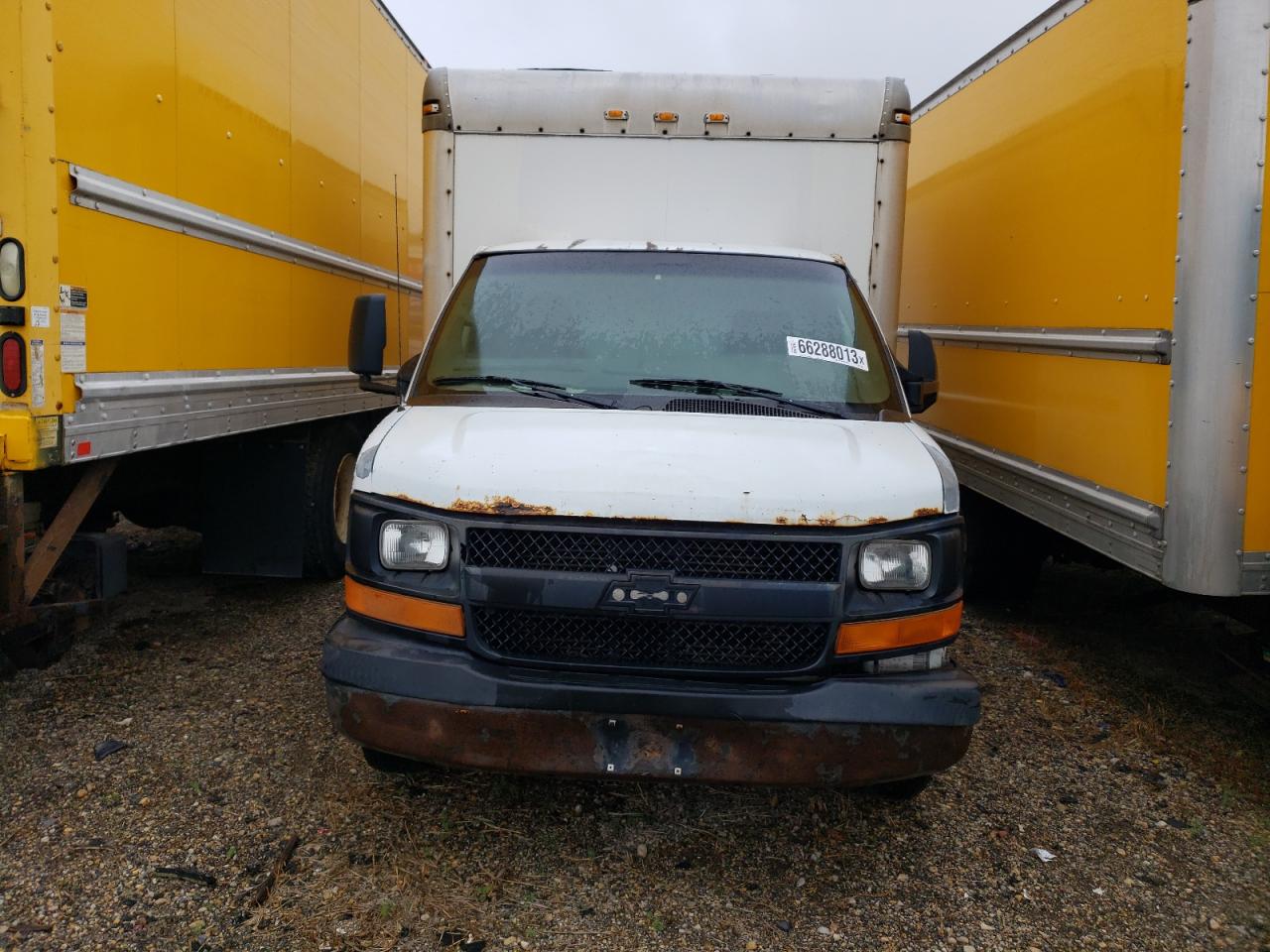 Photo 4 VIN: 1GBJG312971149551 - CHEVROLET EXPRESS 