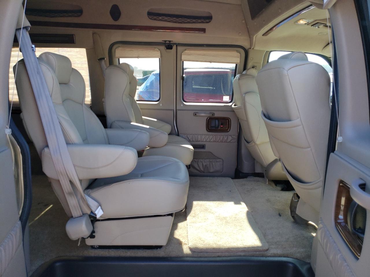 Photo 10 VIN: 1GBSGDC46C1179870 - CHEVROLET EXPRESS 