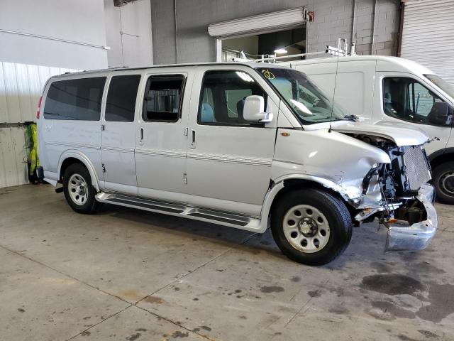 Photo 3 VIN: 1GBSHDC40E1165284 - CHEVROLET EXPRESS G1 