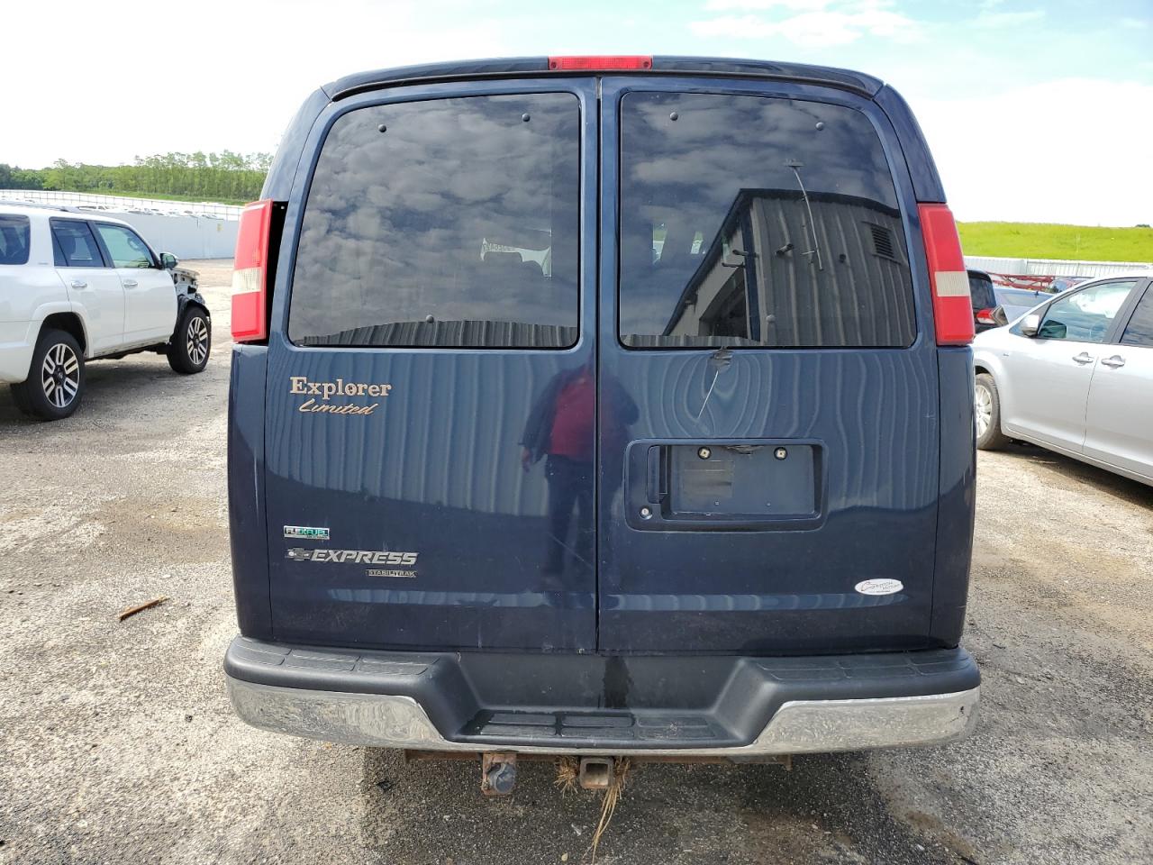 Photo 5 VIN: 1GBUGEB42A1175201 - CHEVROLET EXPRESS 