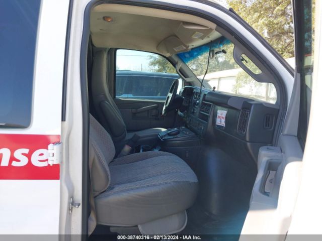 Photo 4 VIN: 1GBZGHCL3G1137594 - CHEVROLET EXPRESS 