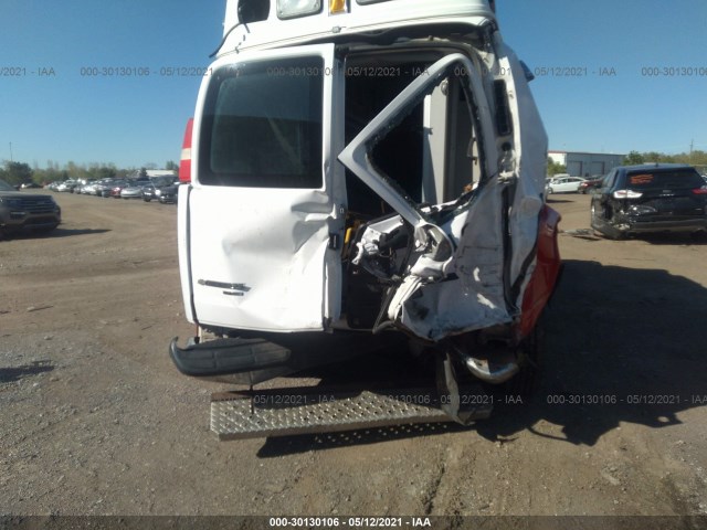 Photo 5 VIN: 1GBZGUCL3D1171085 - CHEVROLET EXPRESS CARGO VAN 