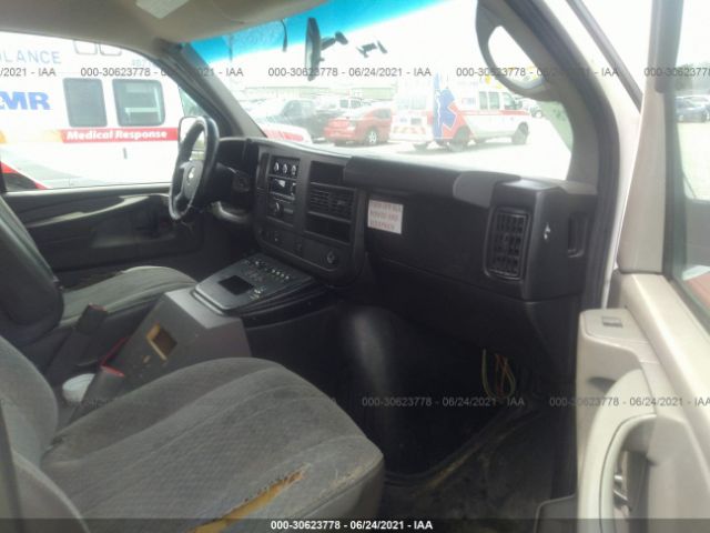 Photo 4 VIN: 1GBZGUCL8D1149406 - CHEVROLET EXPRESS CARGO VAN 