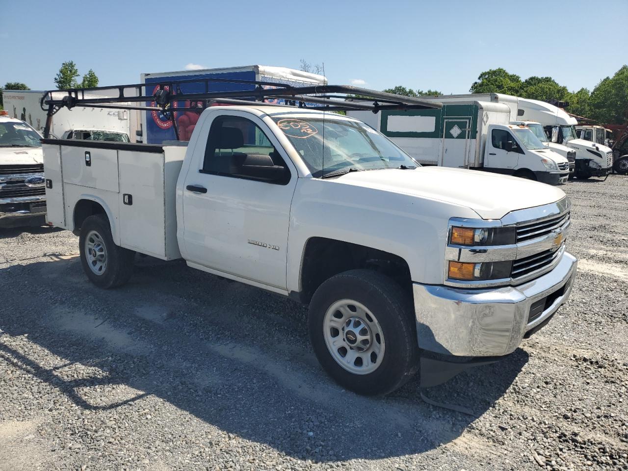 Photo 3 VIN: 1GC0CUEG2GZ325470 - CHEVROLET SILVERADO 