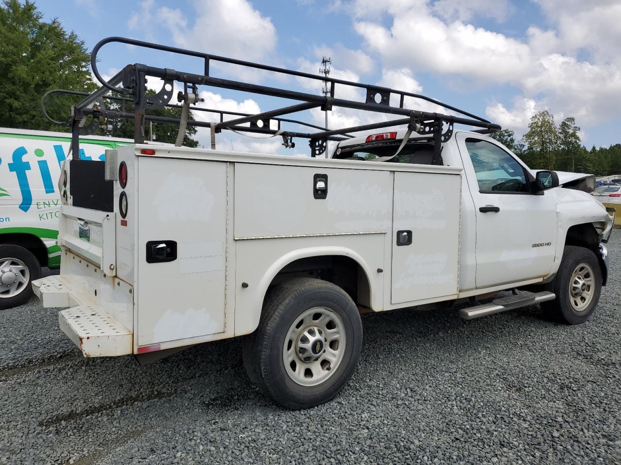 Photo 2 VIN: 1GC0CUEG6FZ534709 - CHEVROLET SILVERADO 