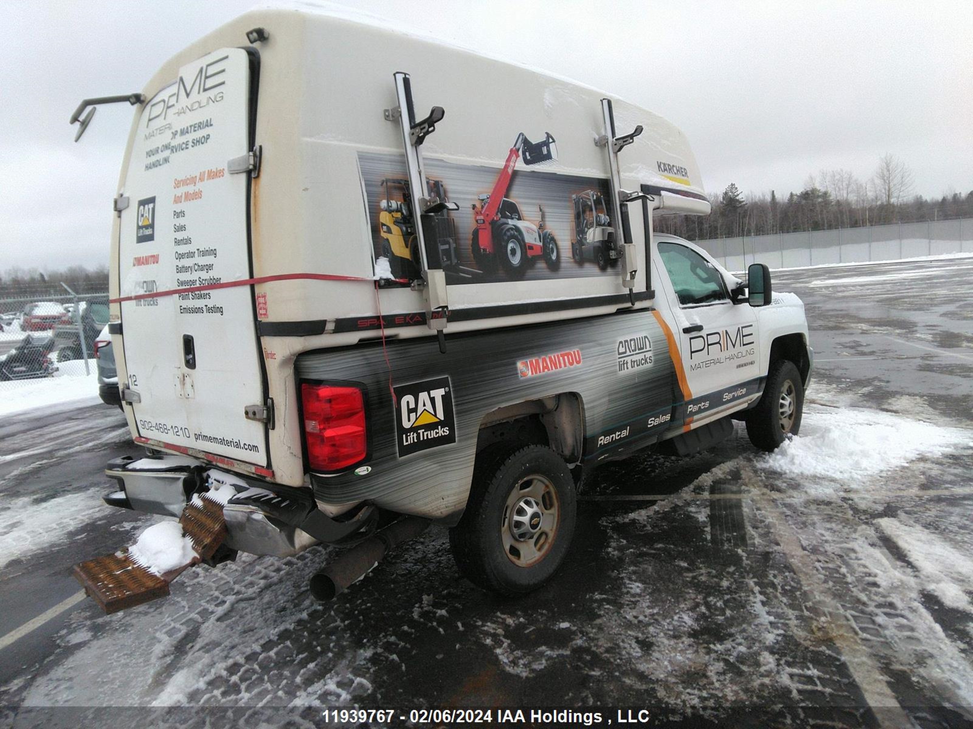 Photo 3 VIN: 1GC0CUEY3HZ215845 - CHEVROLET SILVERADO 