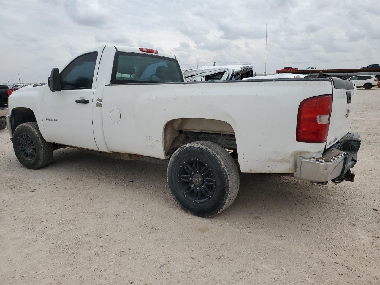 Photo 1 VIN: 1GC0CVCG8BF215574 - CHEVROLET SILVERADO 