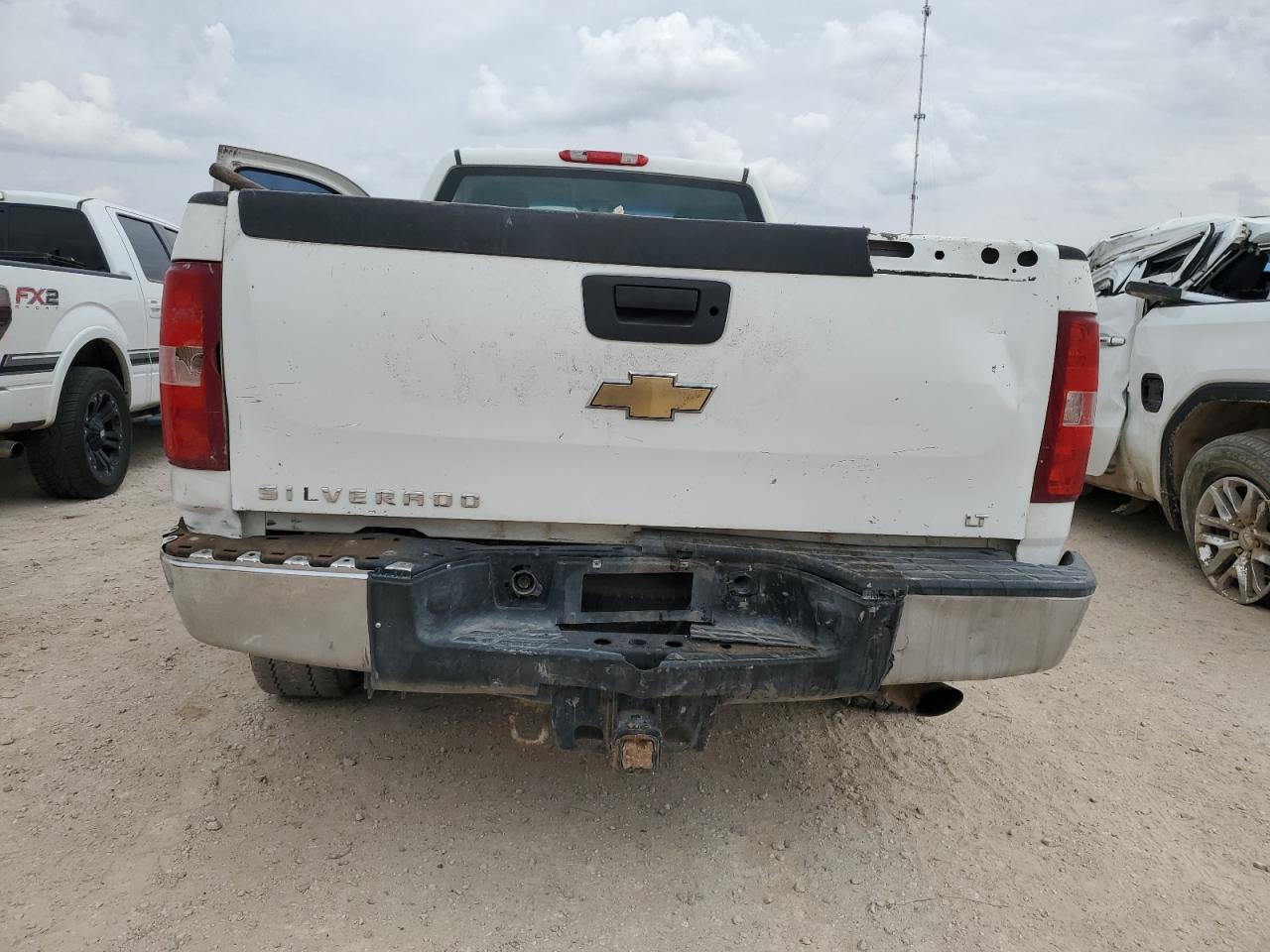 Photo 5 VIN: 1GC0CVCG8BF215574 - CHEVROLET SILVERADO 