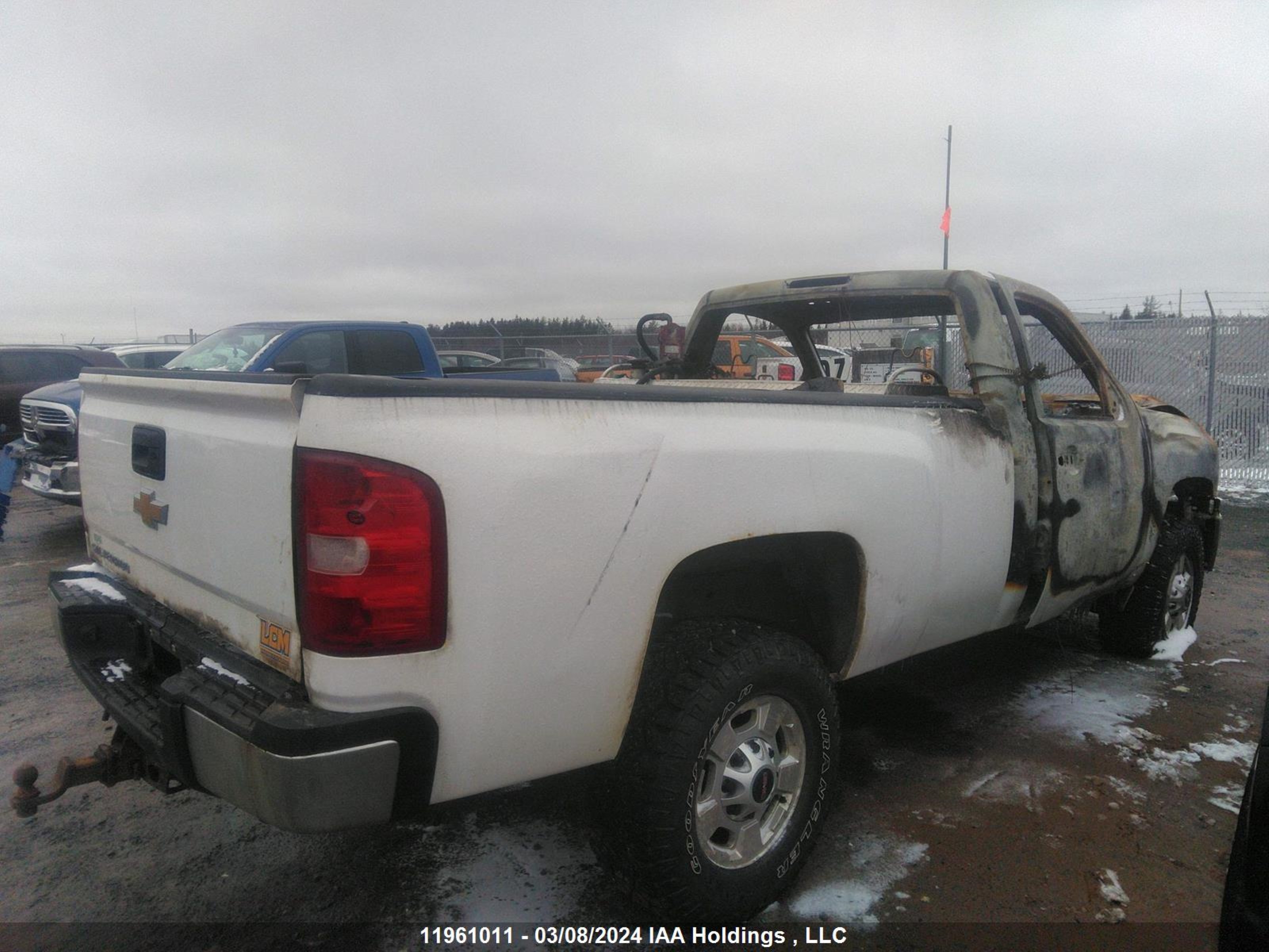 Photo 13 VIN: 1GC0CVCG9BF187784 - CHEVROLET SILVERADO 