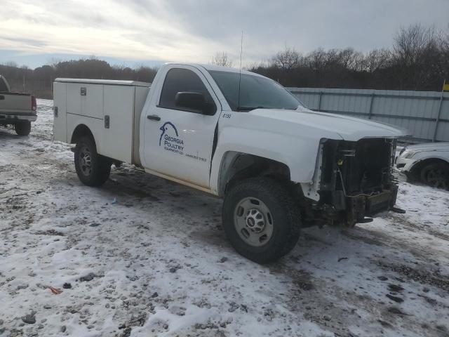 Photo 3 VIN: 1GC0KUEGXJZ317997 - CHEVROLET SILVERADO 