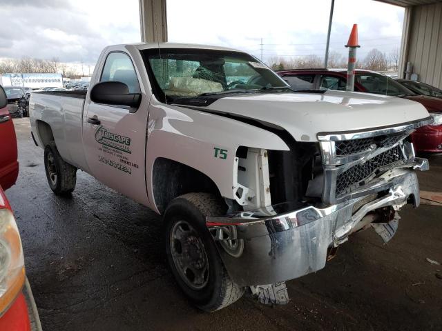 Photo 3 VIN: 1GC0KVCG0EF175479 - CHEVROLET SILVERADO 