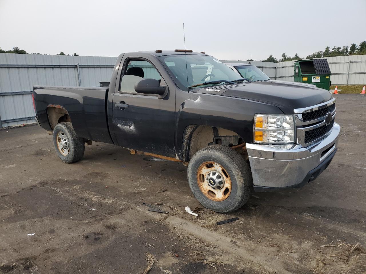 Photo 3 VIN: 1GC0KVCG2BF208879 - CHEVROLET SILVERADO 