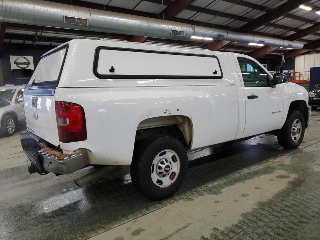 Photo 2 VIN: 1GC0KVEG5DZ347435 - CHEVROLET SILVERADO 