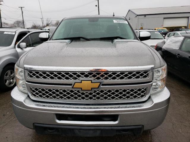 Photo 4 VIN: 1GC0KXCG0DZ281813 - CHEVROLET SILVERADO 