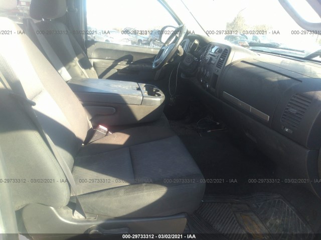 Photo 4 VIN: 1GC0KXCG6BF204412 - CHEVROLET SILVERADO 2500HD 