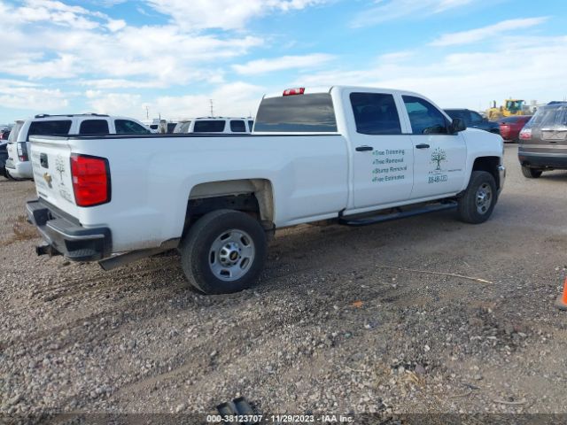 Photo 3 VIN: 1GC1CUEG1JF244876 - CHEVROLET SILVERADO 